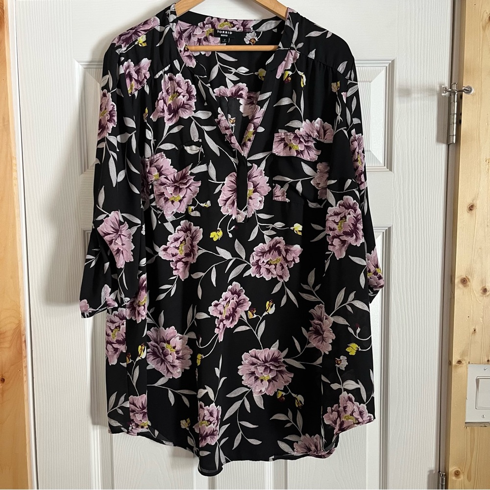 Torrid 2 Black Blouse with Purple Floral Design